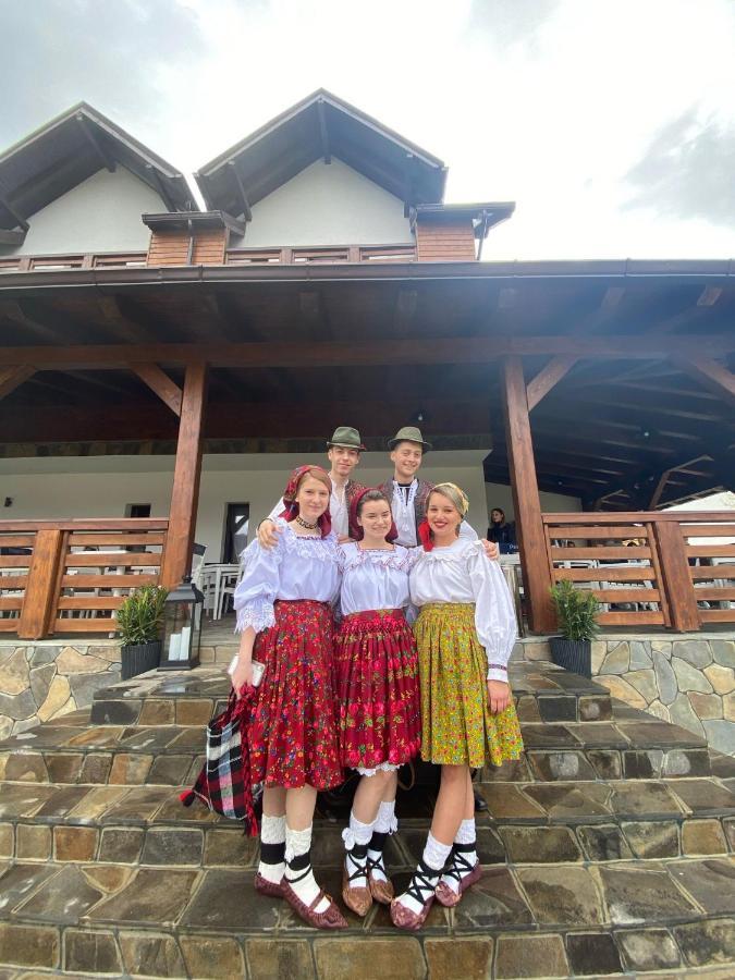 Hotel Yara Vişeu de Sus Dış mekan fotoğraf