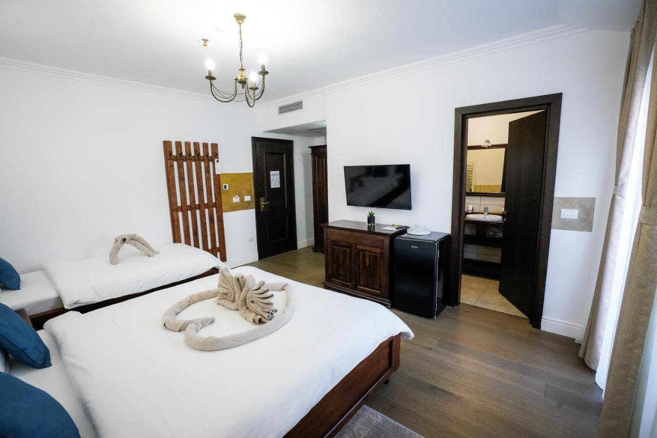 Hotel Yara Vişeu de Sus Dış mekan fotoğraf