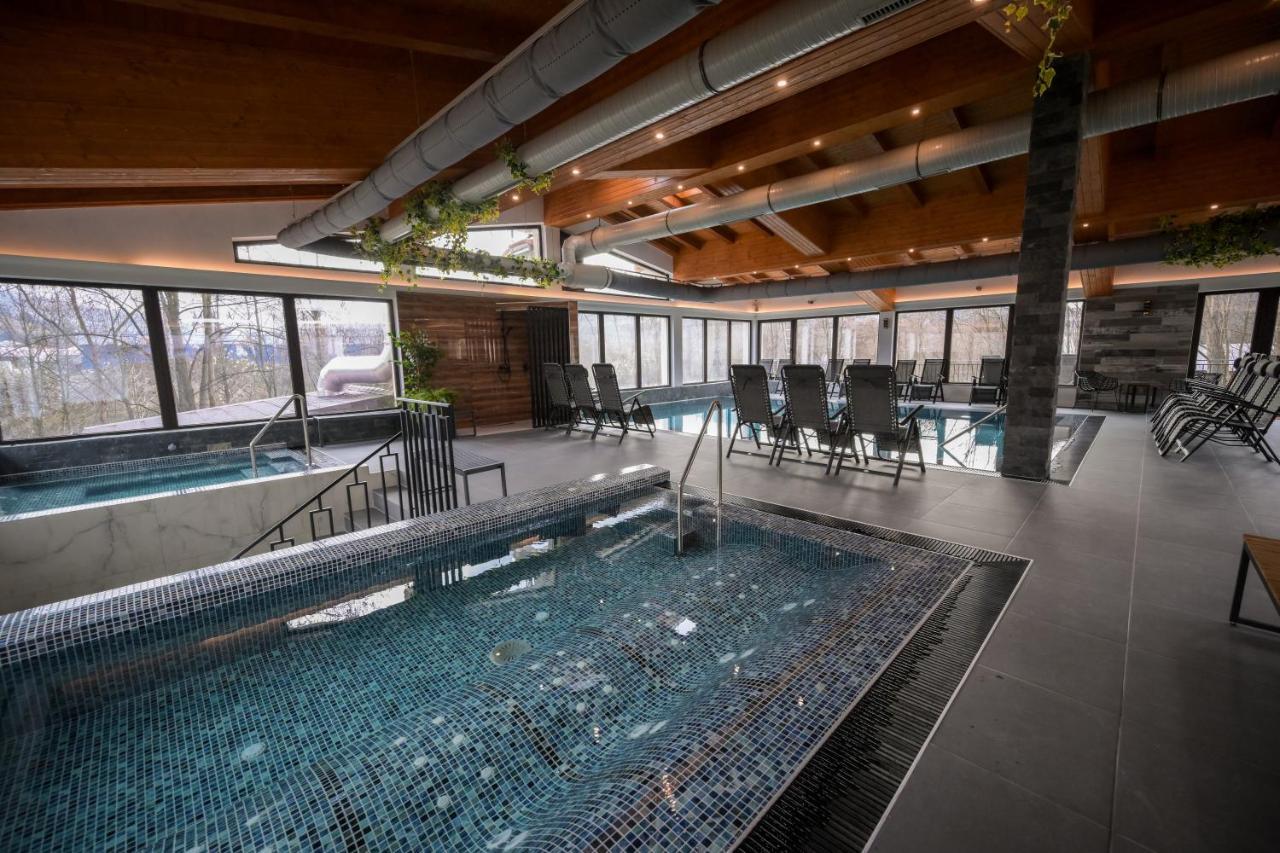 Hotel Yara Vişeu de Sus Dış mekan fotoğraf