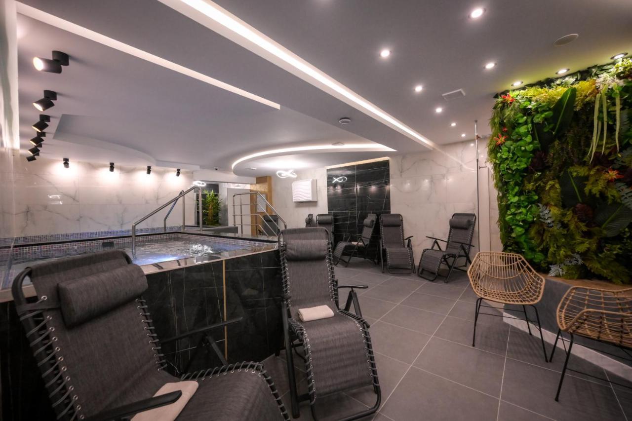Hotel Yara Vişeu de Sus Dış mekan fotoğraf