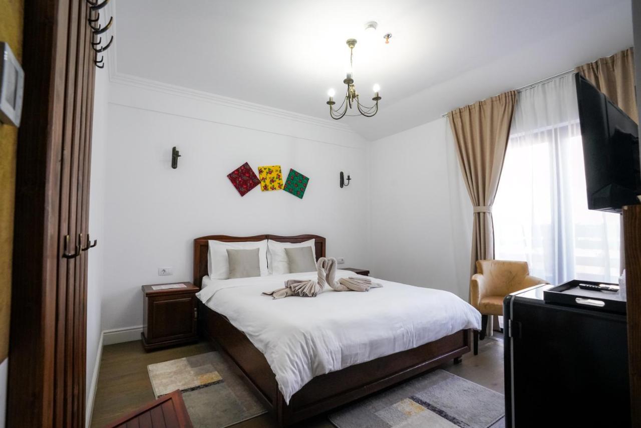 Hotel Yara Vişeu de Sus Dış mekan fotoğraf